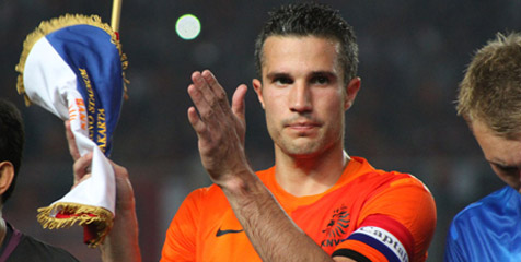 Van Gaal Ungkap Alasan Pilih RvP Sebagai Kapten