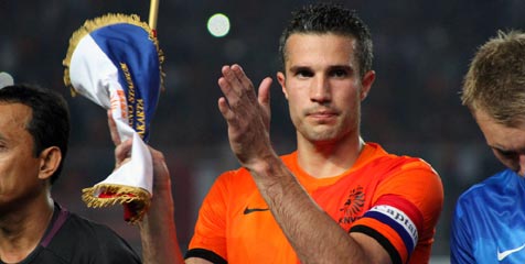 Van Persie Bangga Jadi Kapten Utama Belanda