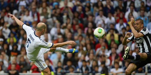 Highlights Corazon Classic Match 2013: Real Madrid 2-1 Juventus