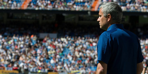 Crespo: Mourinho Jadikan tim Sebuah Keluarga Crespo: Mourinho Jadikan tim Sebuah Keluarga