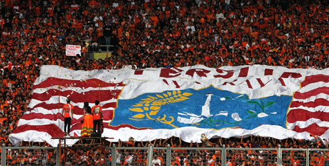 The Jakmania Sesalkan Kepemimpinan Wasit