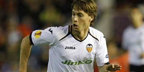Canales Terancam Absen Dua Bulan Canales Terancam Absen Dua Bulan