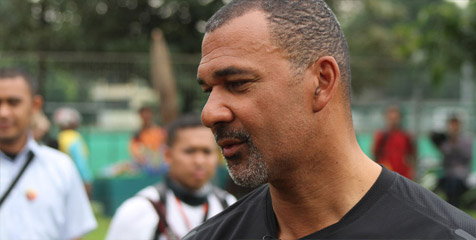 Gullit:Indonesia Mesti Perhatikan Pembinaan Usia Muda