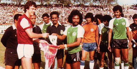 Legenda Arsenal Tak Bisa Lupakan Tur ke Indonesia