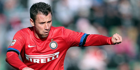 Cassano Berharap Bertahan di Inter Demi Azzurri Cassano Berharap Bertahan di Inter Demi Azzurri