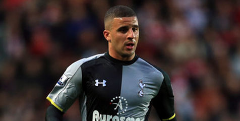 Gaya Liburan Kyle Walker dan Sang Kekasih di Barbados