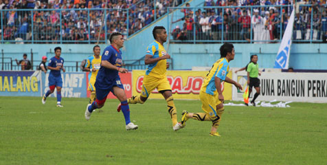 Review ISL: Arema Gagal Taklukkan Persegres