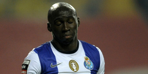 Fokus di Porto, Mangala Abaikan Chelsea dan MU