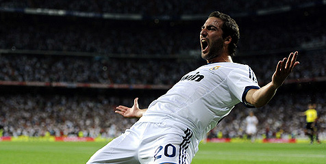 Arsenal-Real Madrid Tarik Ulur Soal Bandrol Higuain