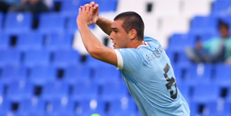 Pemain Uruguay Tetap Berlatih Dengan Kaki Patah