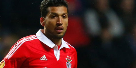 Resmi Bekerja di United, Moyes Prioritaskan Deal Garay