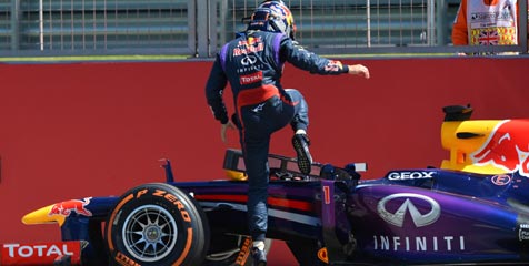 Kerusakan Girboks Buat Vettel Gagal Finis