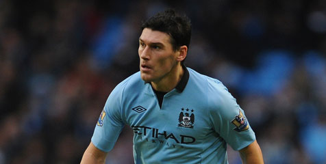 Arsenal Pertimbangkan Comot Gareth Barry