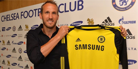 Chelsea Rekrut Mark Schwarzer