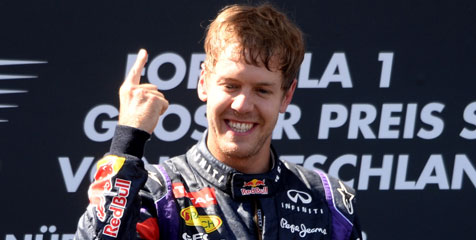 Lauda: Vettel Bakal Juarai Formula 1 2013