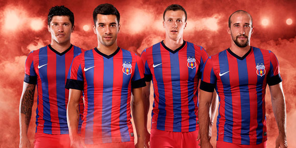 Detail Jersey: Steaua Bucharest Home 2013-2014