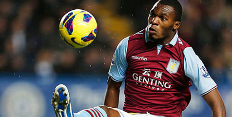 'Benteke Tak Bakal ke Chelsea'