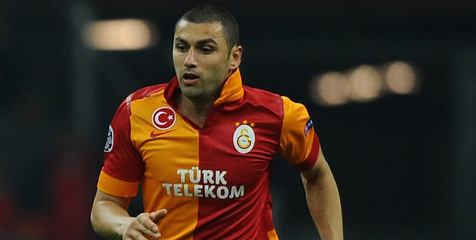 Liverpool Saingi Chelsea Kejar Burak Yilmaz