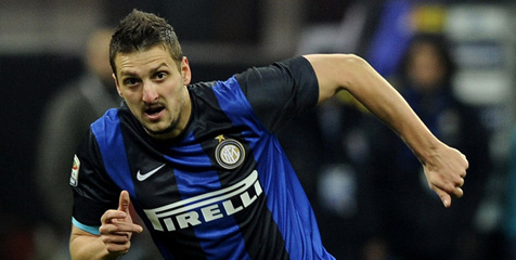 Malaga Terdepan Dalam Perburuan Midfielder Inter