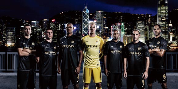 Detail Jersey: Machester City Away 2013-2014 Detail Jersey: Machester City Away 2013-2014