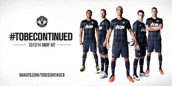 Detail Jersey: Manchester United Away 2013-2014 Detail Jersey: Manchester United Away 2013-2014