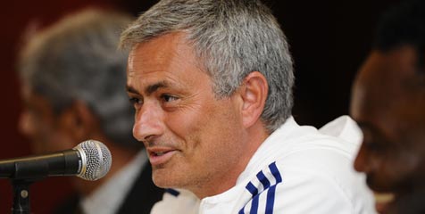 Mourinho: Chelsea Tak Perlu Jual Pemain Untuk Beli Rooney