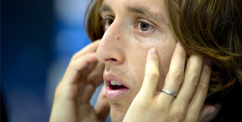 Arsenal Mendadak Kuntit United Kejar Modric