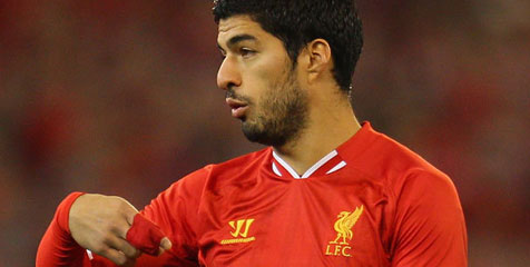 Liverpool Tegaskan Takkan Lepas Suarez