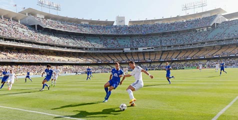 Ronaldo Minta Gaji Super Besar Dari Madrid