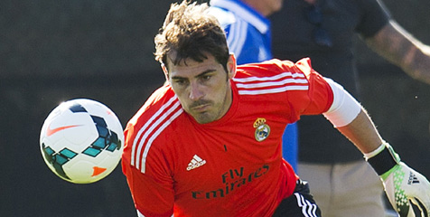 Casillas Siap Sapa Mourinho di Laga Kontra Chelsea