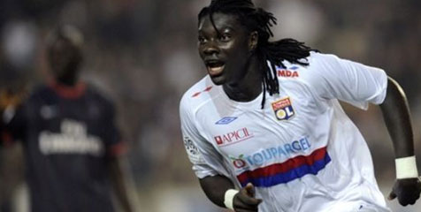 Newcastle Batal Rekrut Gomis