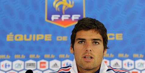 Gourcuff Rela Pangkas Gaji Demi Arsenal