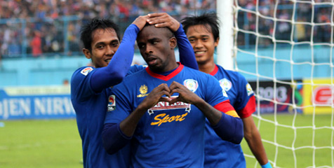 Manajemen Arema Ogah Komentari Kasus Greg Nwokolo