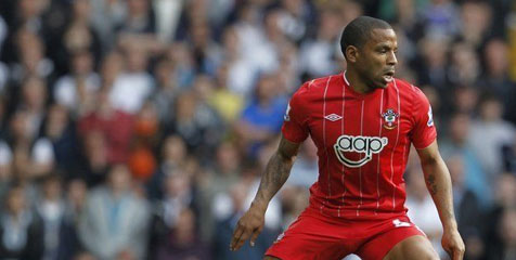 Palace Pinjam Puncheon Dari Southampton