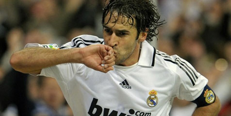 Raul Selalu Pikirkan Kembali ke Real Madrid