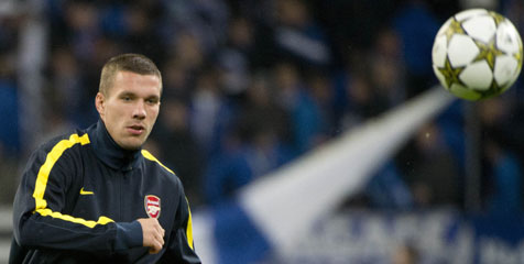 Podolski Menuju Schalke