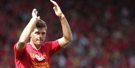 Gerrard Waspadai Serangan Balik Manchester United