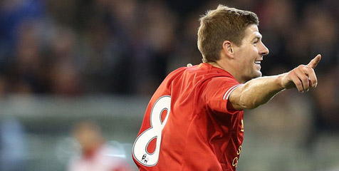 Gerrard Tak Menyesal Tolak Chelsea dan Tanpa Trofi EPL