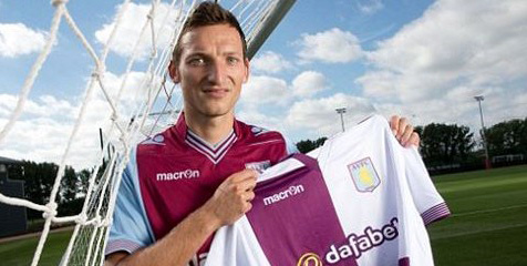 Aston Villa Resmi Ikat Libor Kozak