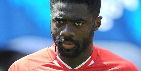 Kolo Toure Tawari Perbaikan Tato Salah Eja Fans Liverpool