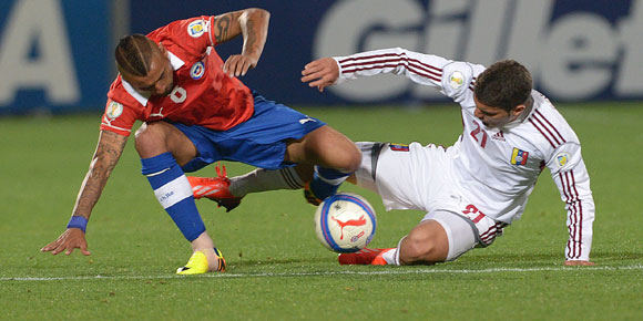 Highlights WCQ 2014: Chile 3-0 Venezuela