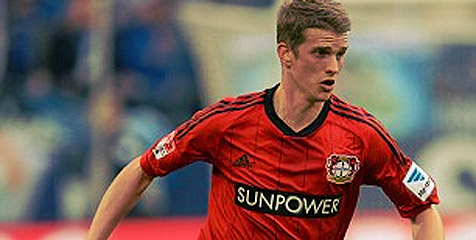 Minati Lars Bender, Arsenal Antri Terdepan