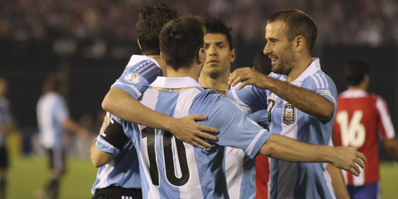 Highlights WCQ 2014: Paraguay 2-5 Argentina