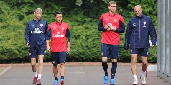 Ozil Jalani Latihan Perdana Bersama Arsenal