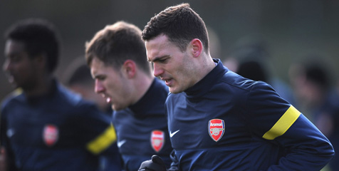 Vermaelen Bakal Segera Kembali Bermain