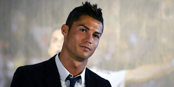 Ronaldo dan Mega-Kontrak Real Madrid