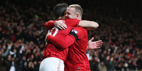 Rooney Lebih Cocok Duet Dengan RVP Ketimbang CR7