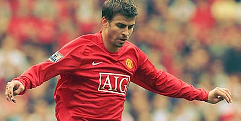 Pique Bersyukur Pernah Bela United