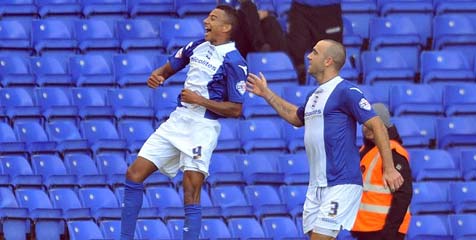 Cetak Quarttrick di Laga Debut, Lingard Ogah Balik ke United