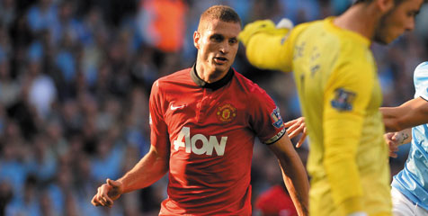 Vidic Incar Liverpool Sebagai Korban Kebangkitan United